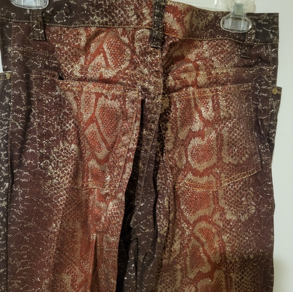Vintage V Christina Denim Capri Pants Sparkle Animal Print Size 10P - Picture 7 of 7